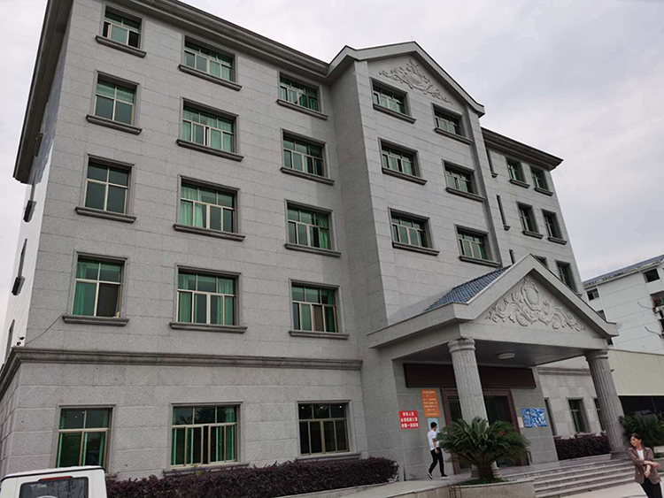1-211115100910b6.jpg