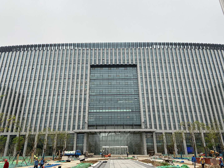 1-23121P9405aC.jpg