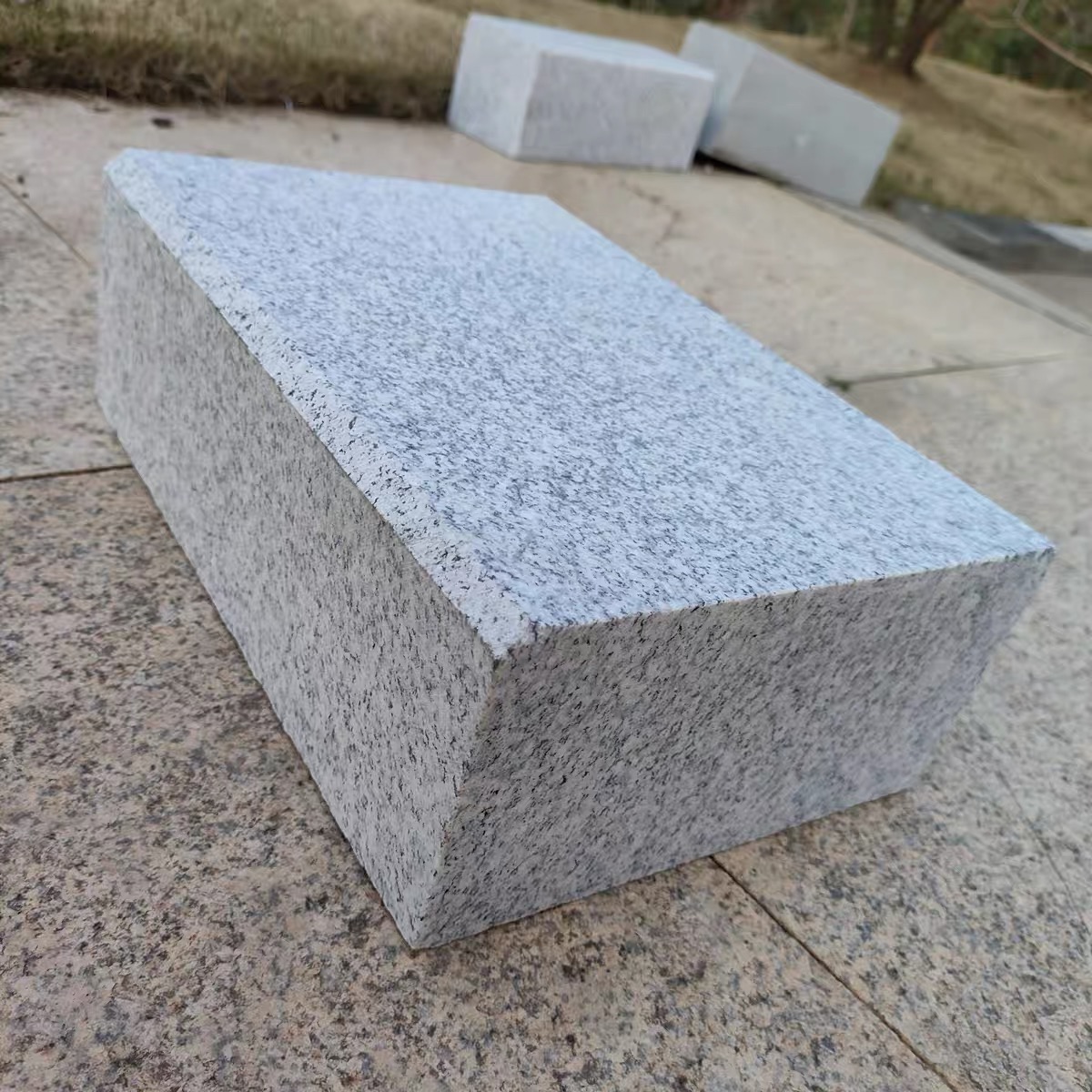 1-250G9141J2141.jpg